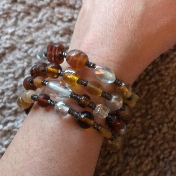 Brown tone beaded bracelet - Picture 1 of 3